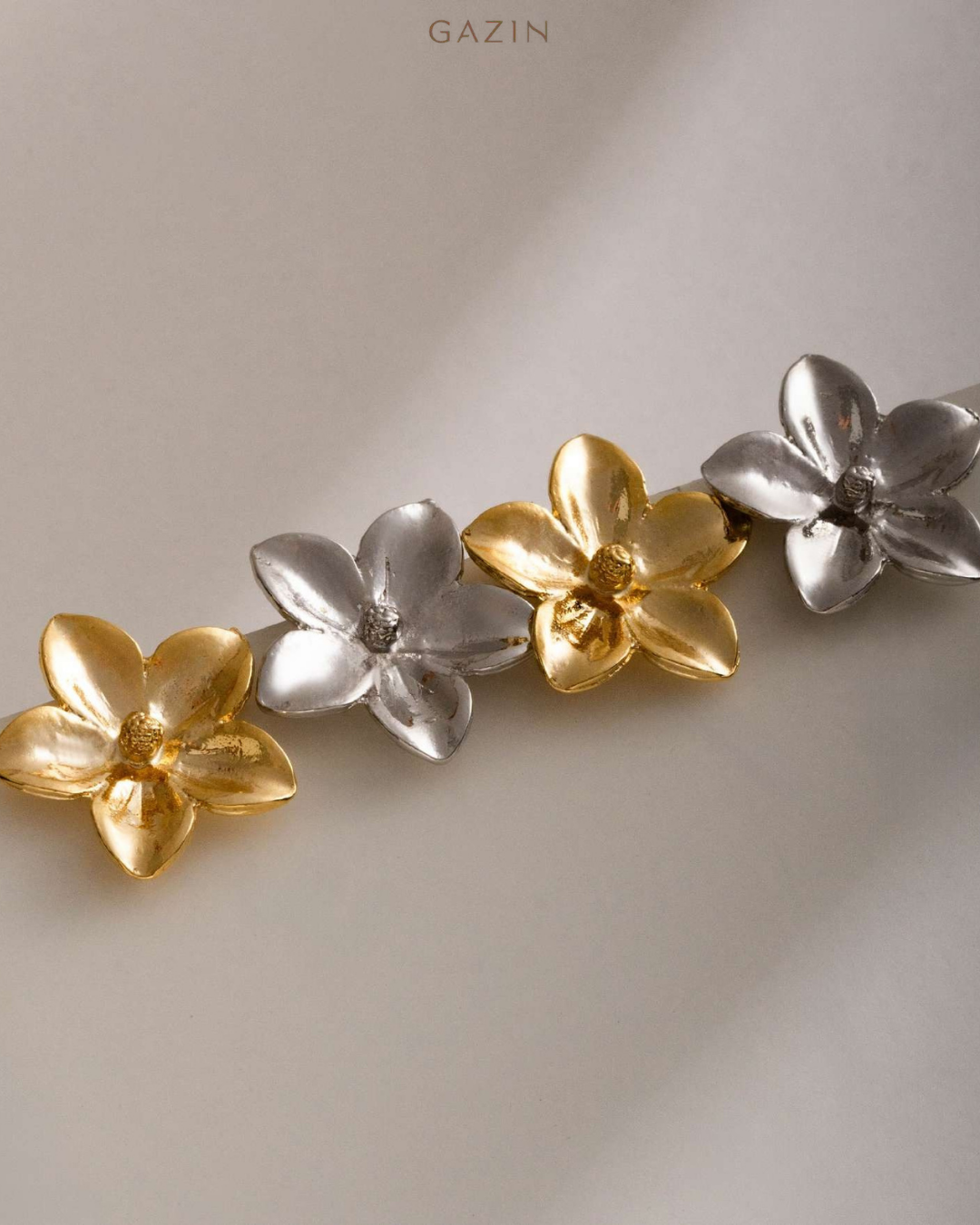 Flower earrings